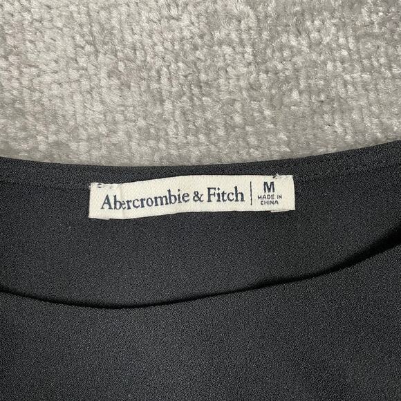 Lot of 2 Abercrombie & Fitch Long Sleeve Cut Out Tops Black Sage Green Size M - Picture 14 of 16